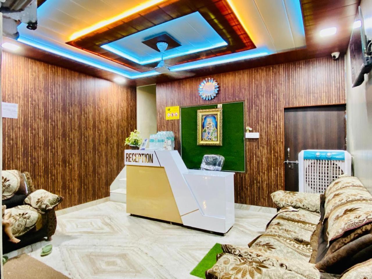 The Raman Palace- A Budget Hotel Mathura Exterior foto